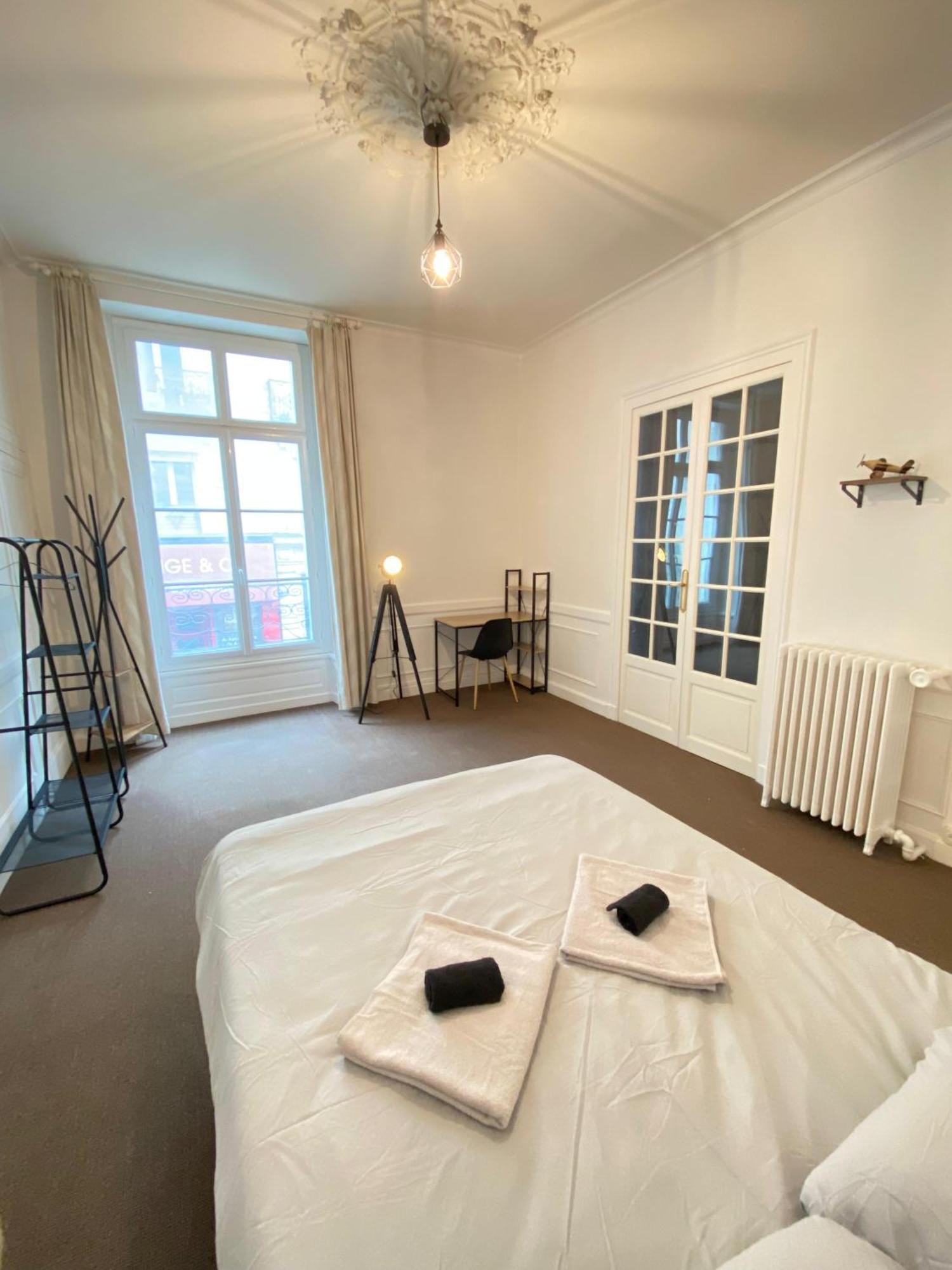 L'Appartement Privilege - 4 Chambres - Coeur D'Angers, Spacieux Et Elegant Exterior photo